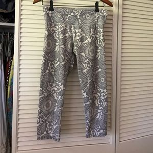 Lululemon cropped wunderunder!